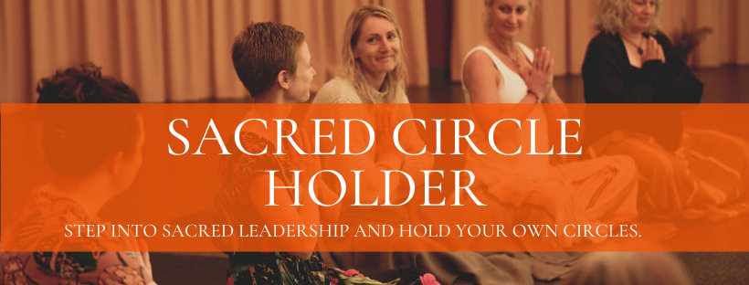 Sacred Circle Holder (1)
